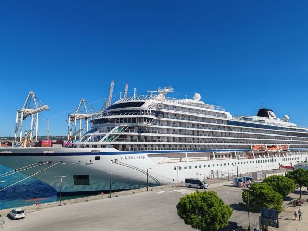 Guide Ultime pour Trouver les Meilleures Offres de Croisières de Dernière Minute : Astuces et Opportunités à Ne Pas Manquer !